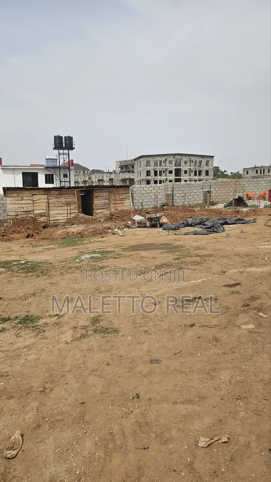 Estate Land in Lifecamp in Life Camp