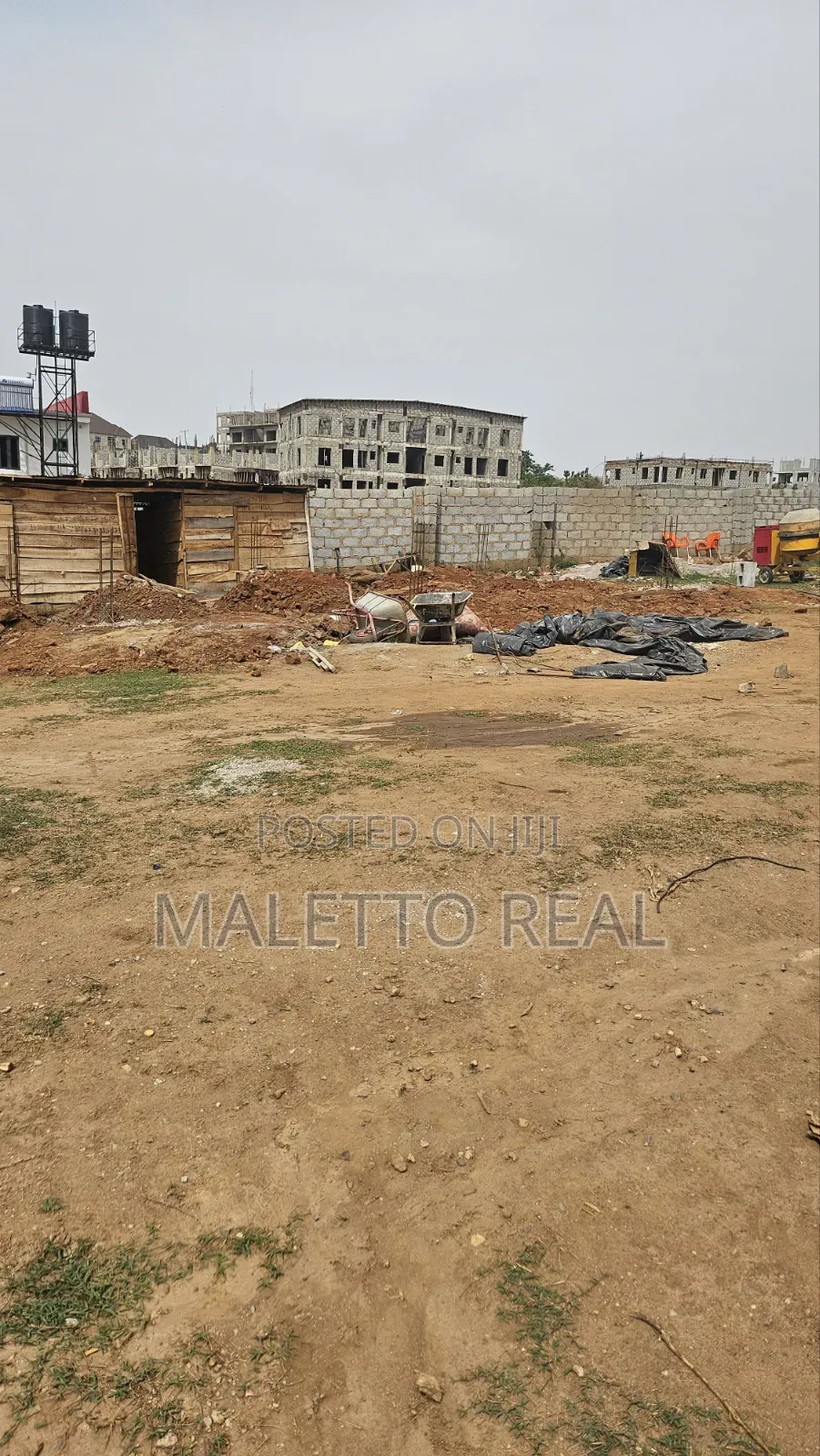 Estate Land in Lifecamp in Life Camp