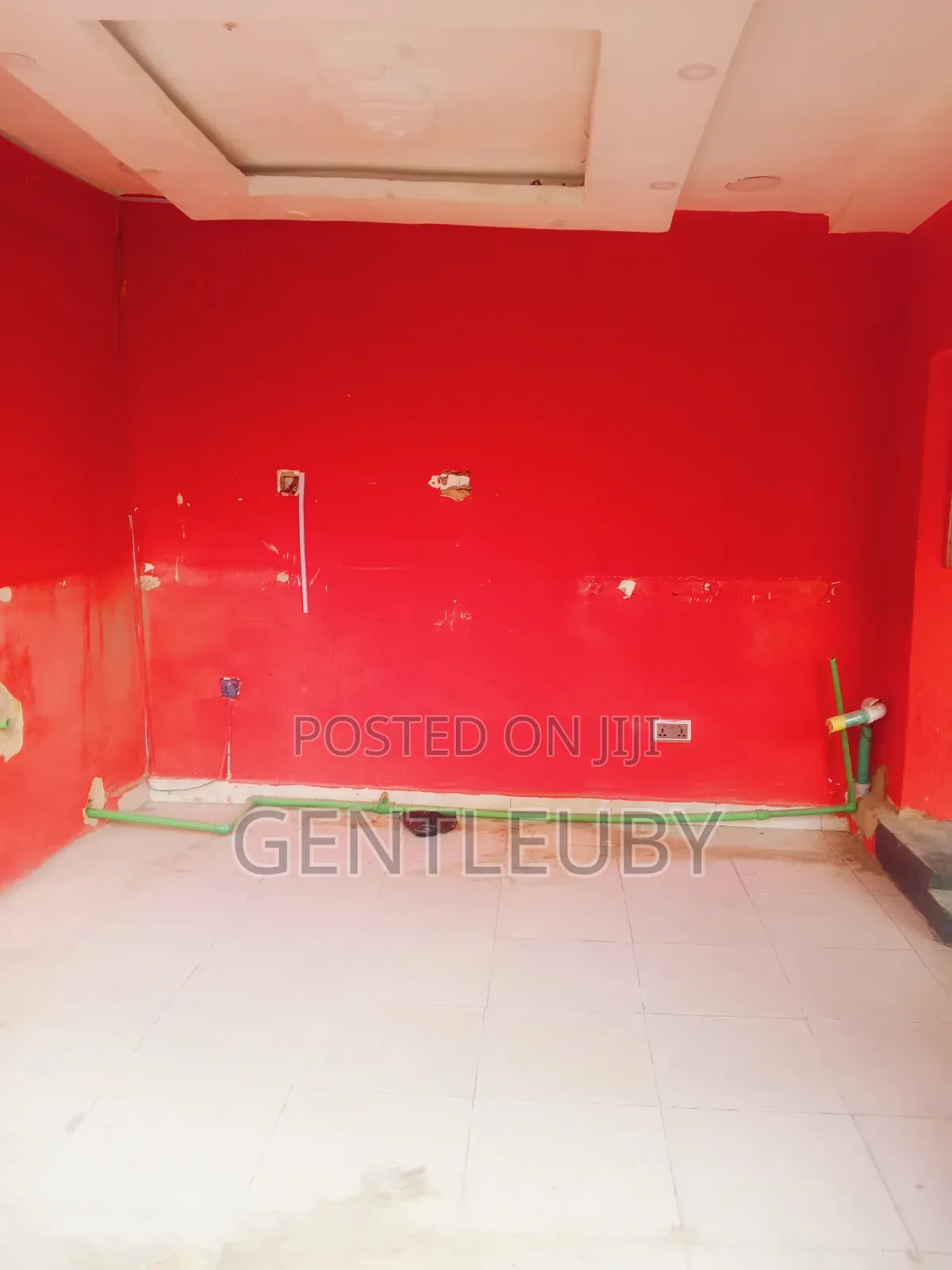 Open Space Shop for Rent,Lekki Phase.1 in Lekki Phase 1