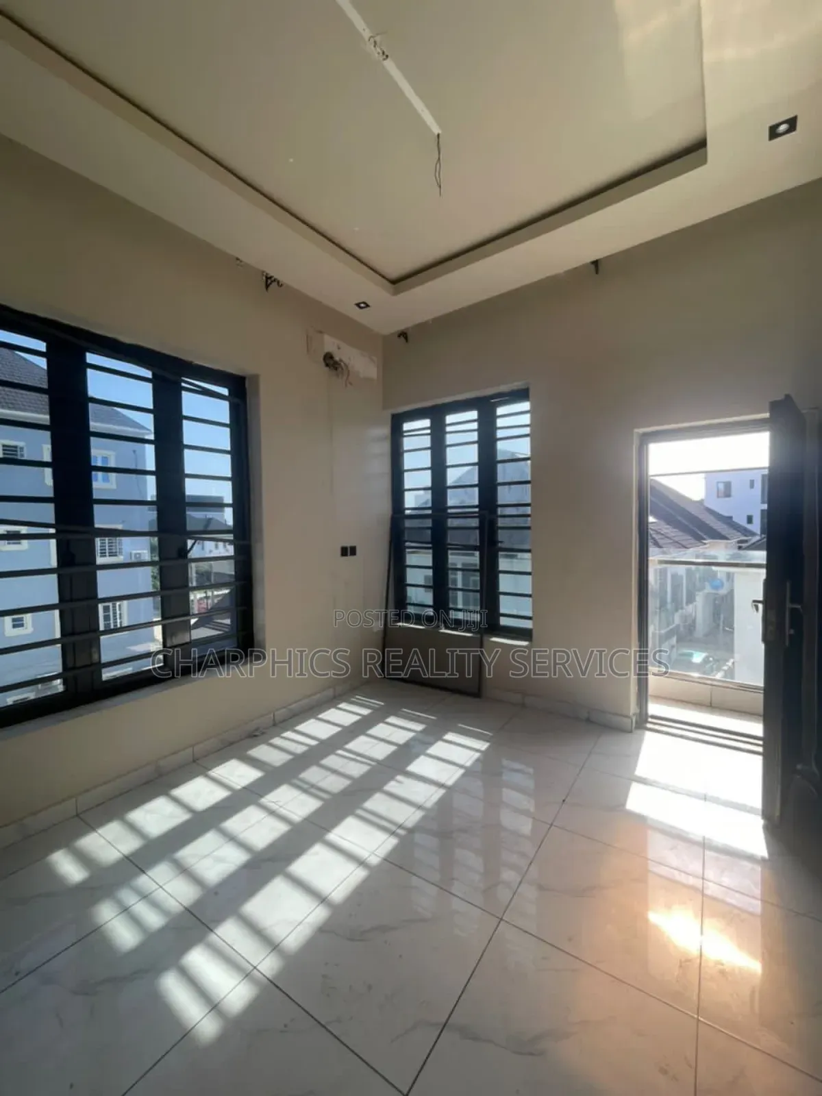 2bdrm Apartment in Osapa london for rent in Osapa london