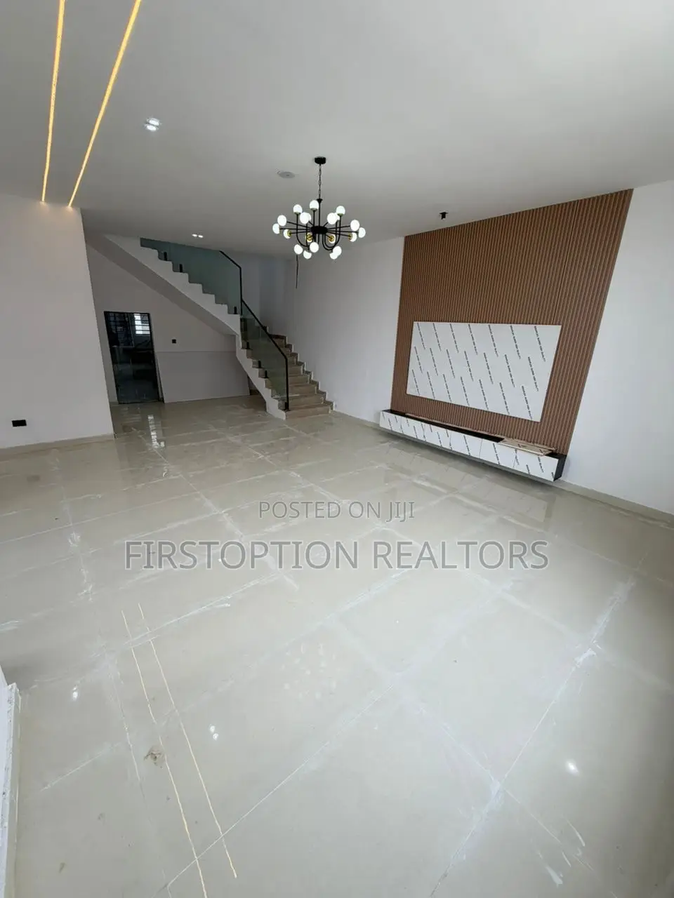 4bdrm Duplex in Lekki Scheme2 Estate for sale in Off Lekki-Epe Expressway