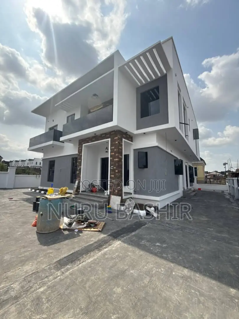 5bdrm Duplex in Legacy, Akobo for sale in Akobo