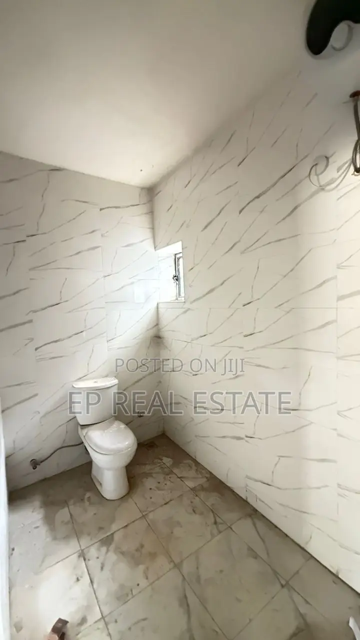 4bdrm Duplex in Zone 2 / Wuse for sale in Zone 2 / Wuse