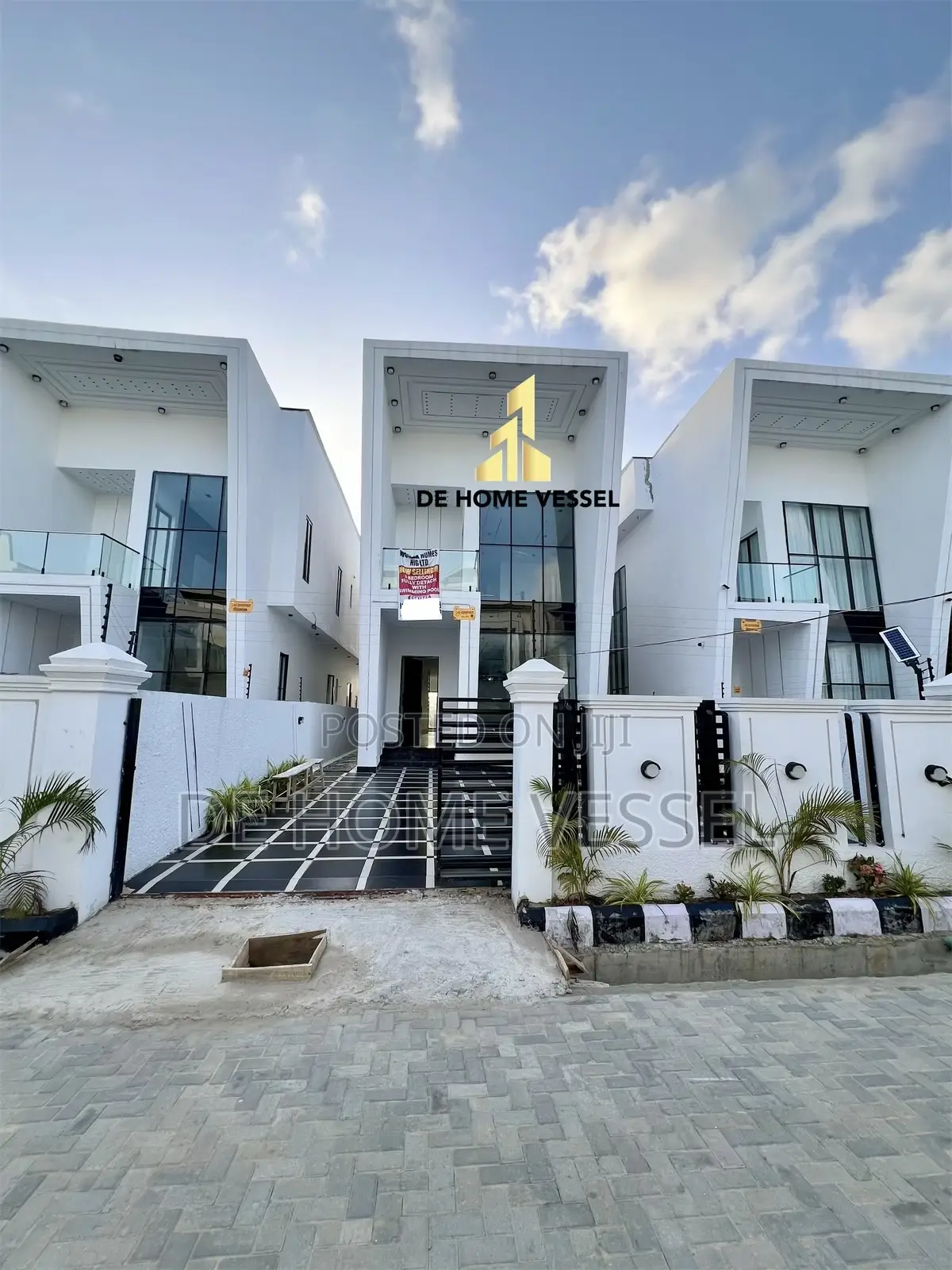 5bdrm Duplex in Ajah for sale in Ajah
