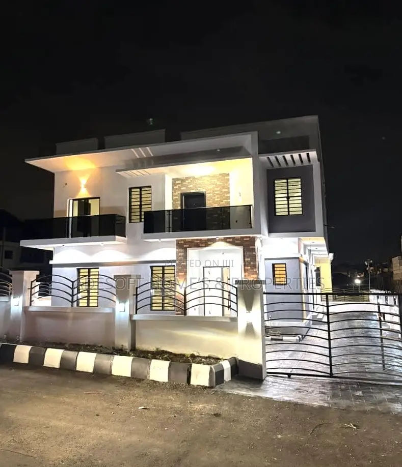 5bdrm Duplex in Legacy Estate,, Akobo for sale in Akobo