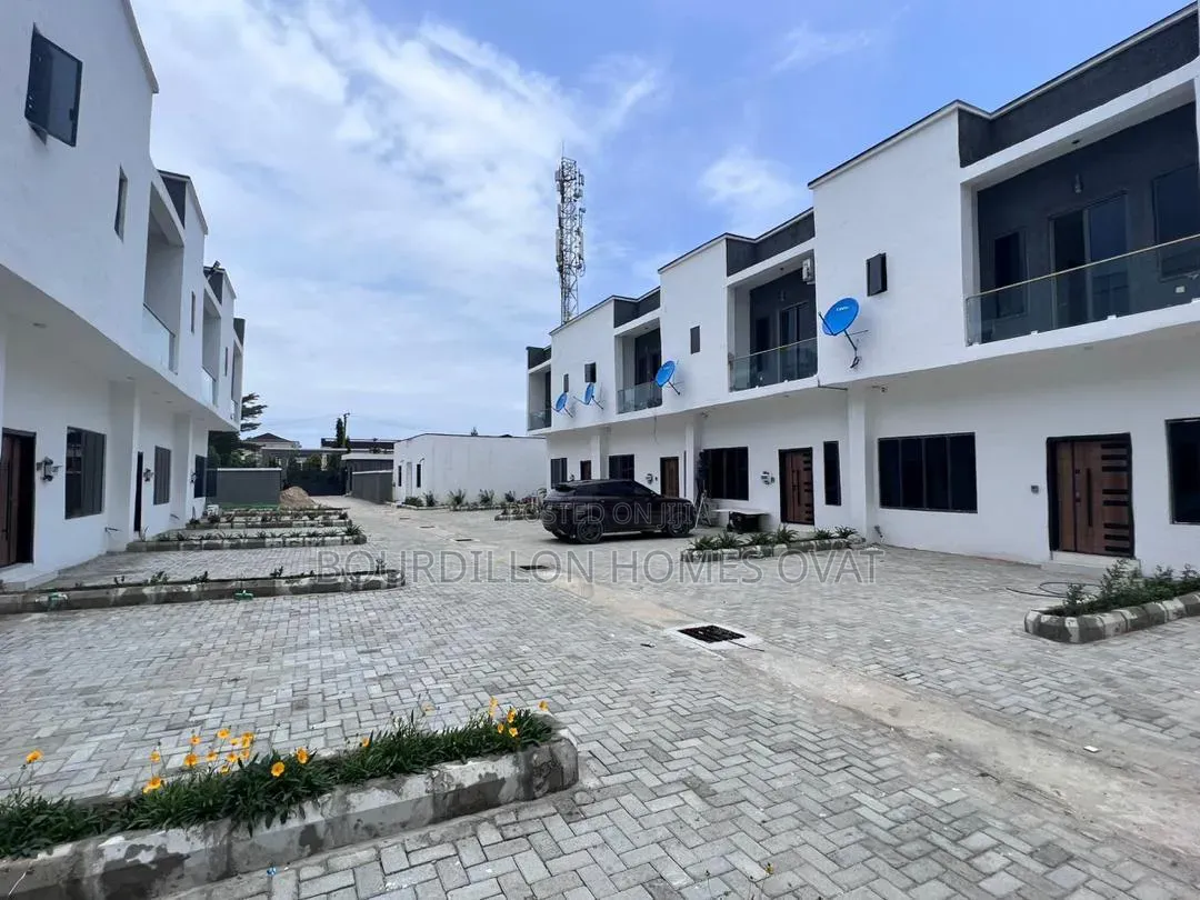 3bdrm Duplex in Ologolo Lekki Lagos for rent in Ologolo