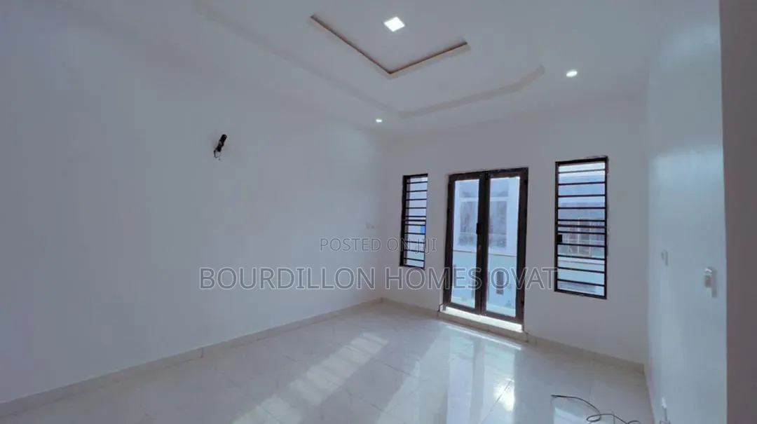 3bdrm Duplex in Ologolo Lekki Lagos for rent in Ologolo
