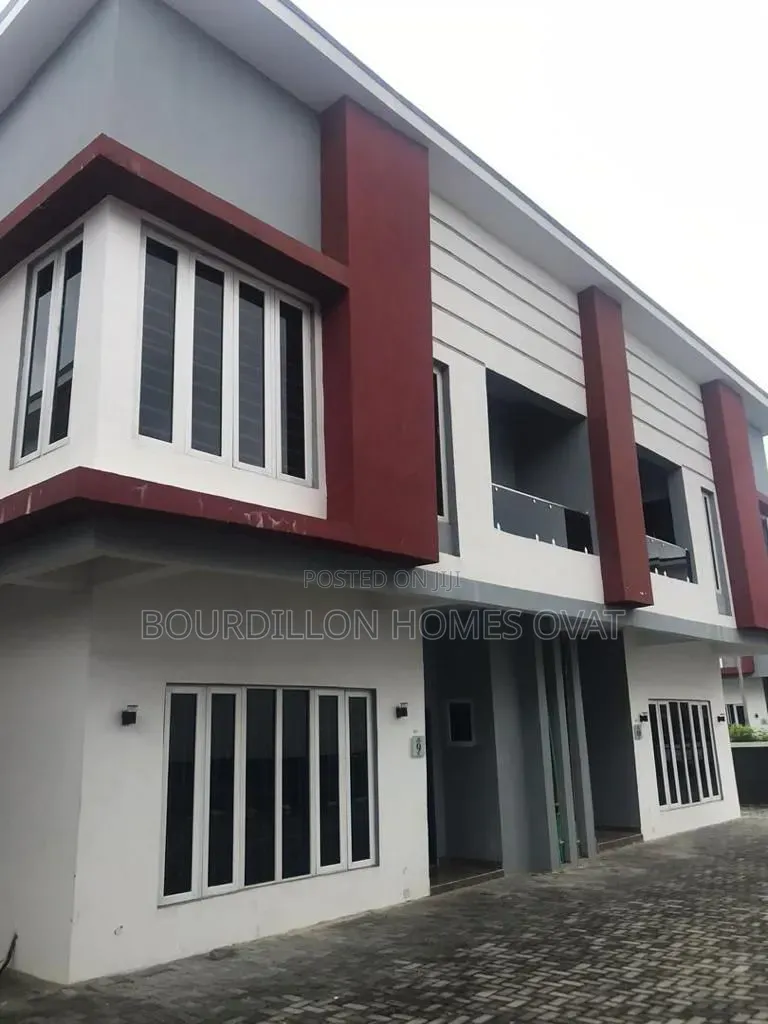 4bdrm Duplex in Ikota Second Gate for sale in Ikota