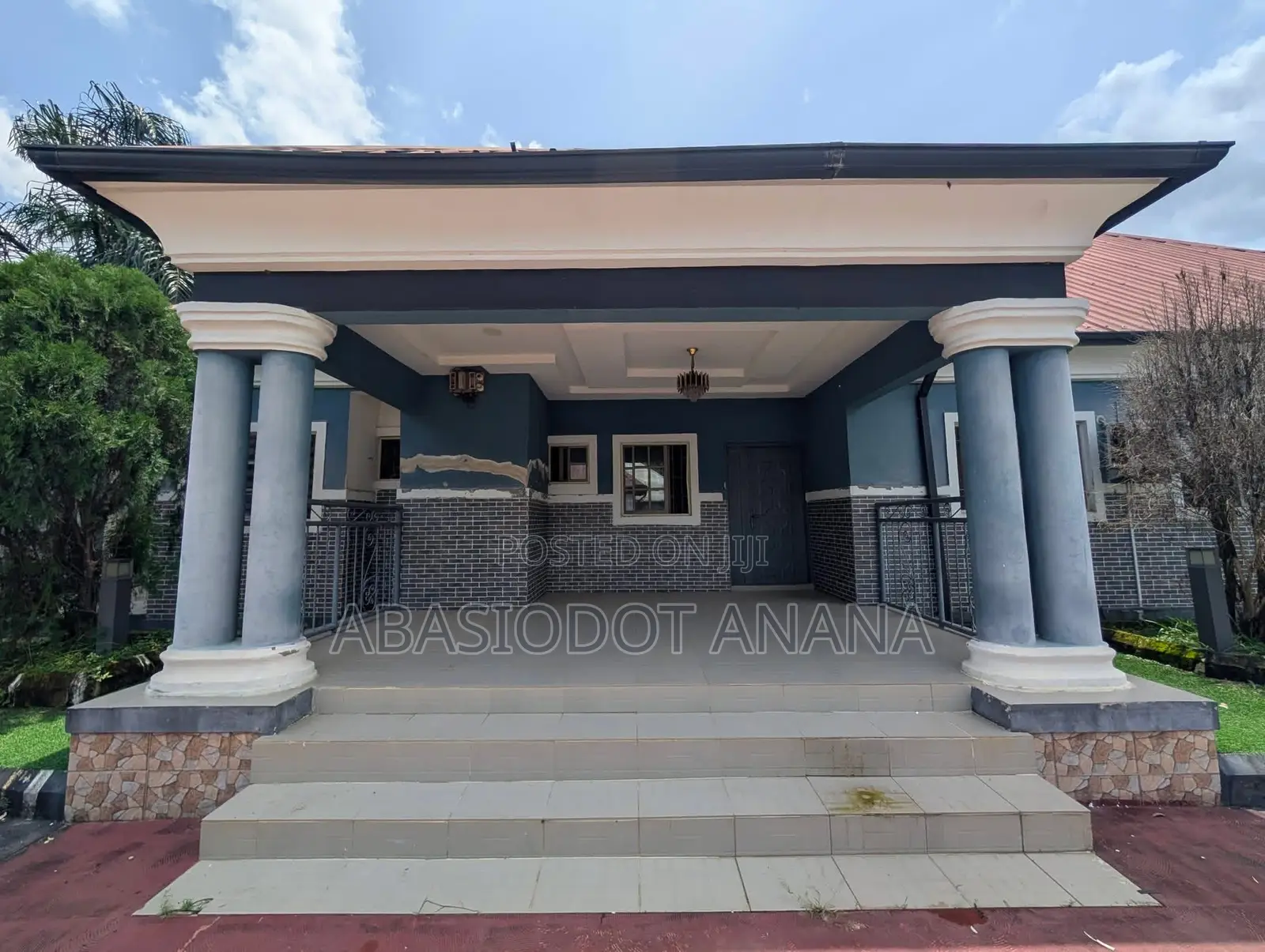 4bdrm Bungalow in Oron Road, Uyo for rent in Uyo