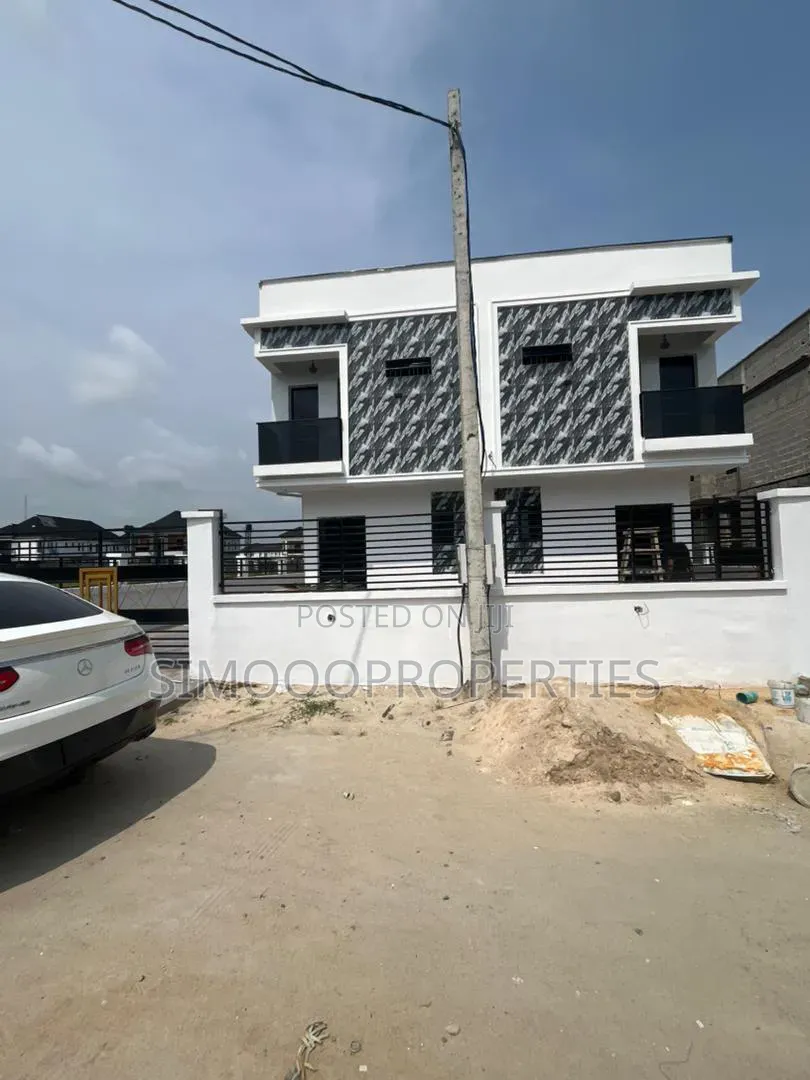 4bdrm Duplex in Beachwood, Bogije for sale in Bogije