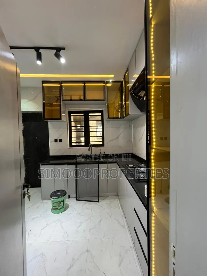 4bdrm Duplex in Beachwood, Bogije for sale in Bogije