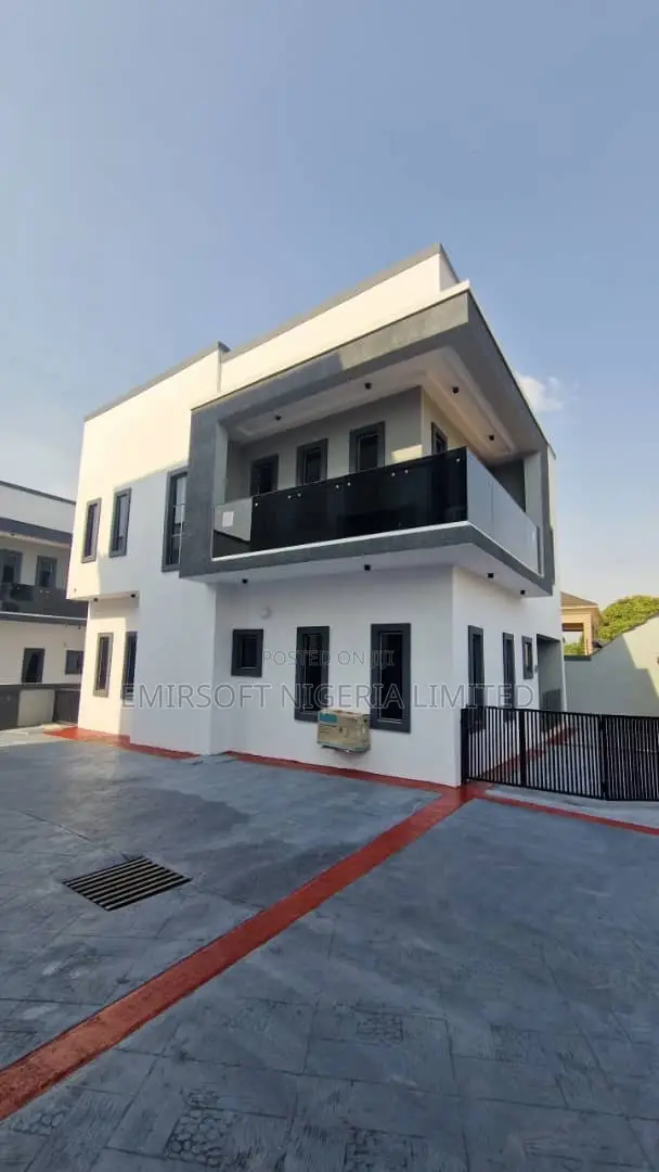 Furnished 4bdrm Duplex in Jericho for sale in Jericho