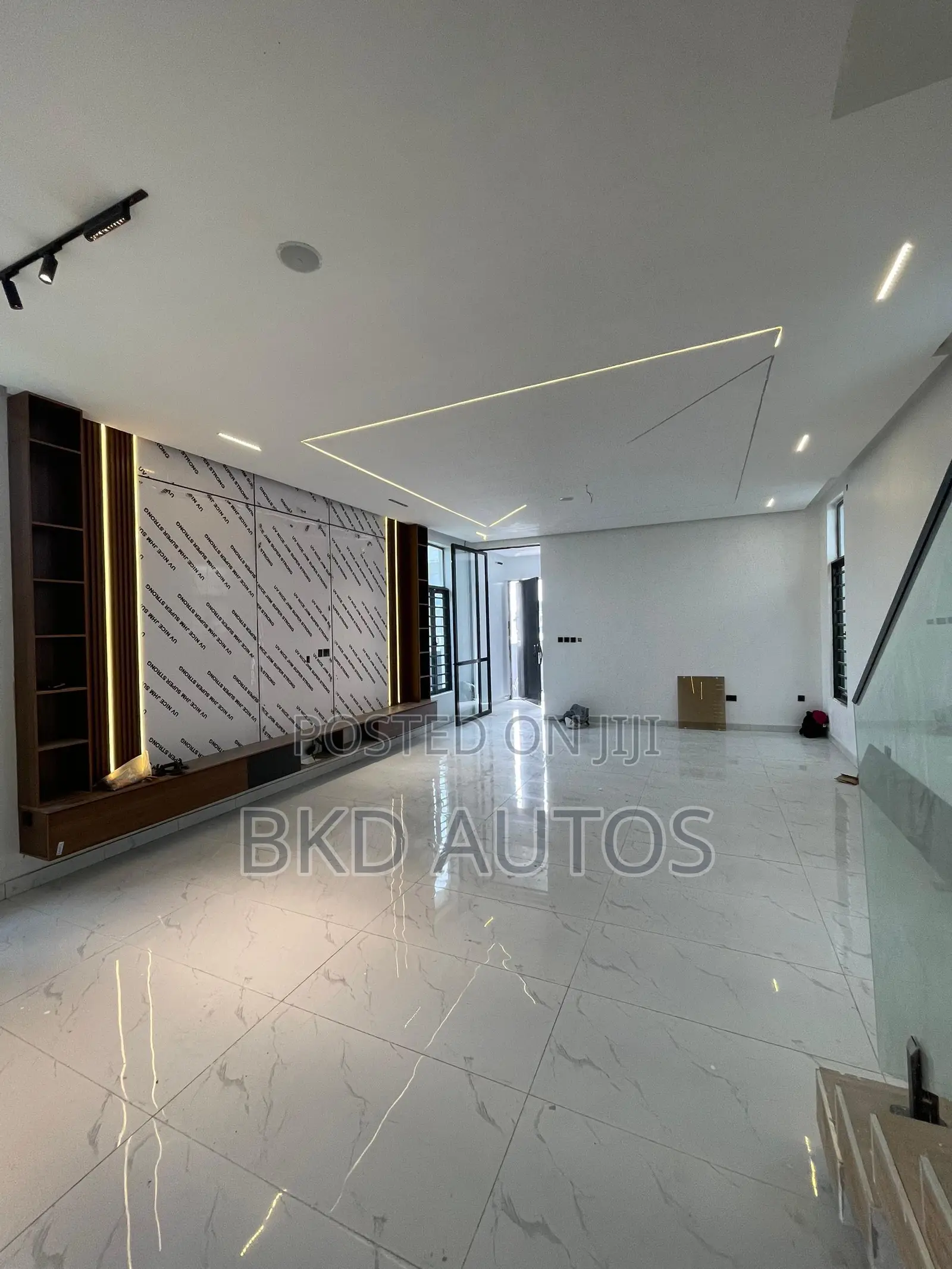 5bdrm Duplex in Lekki for sale in Lekki