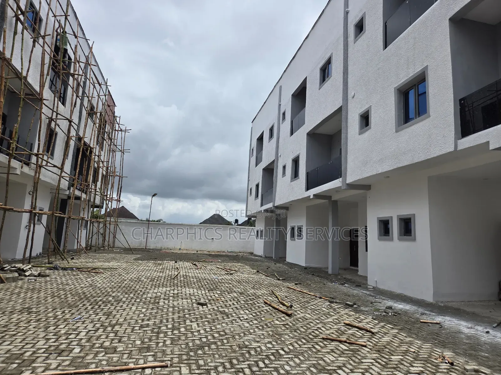2bdrm Apartment in Sangotedo for sale in Sangotedo
