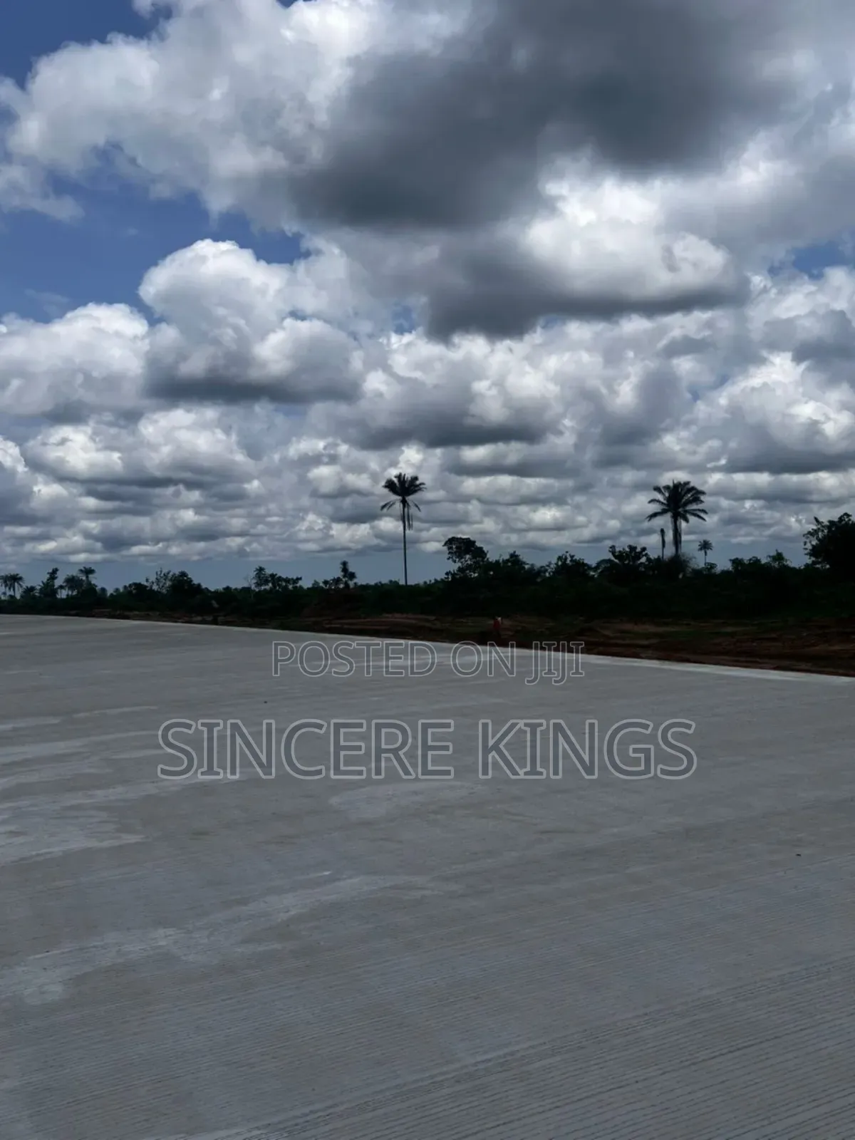 700 Hectares of Land for Sale in Uyo