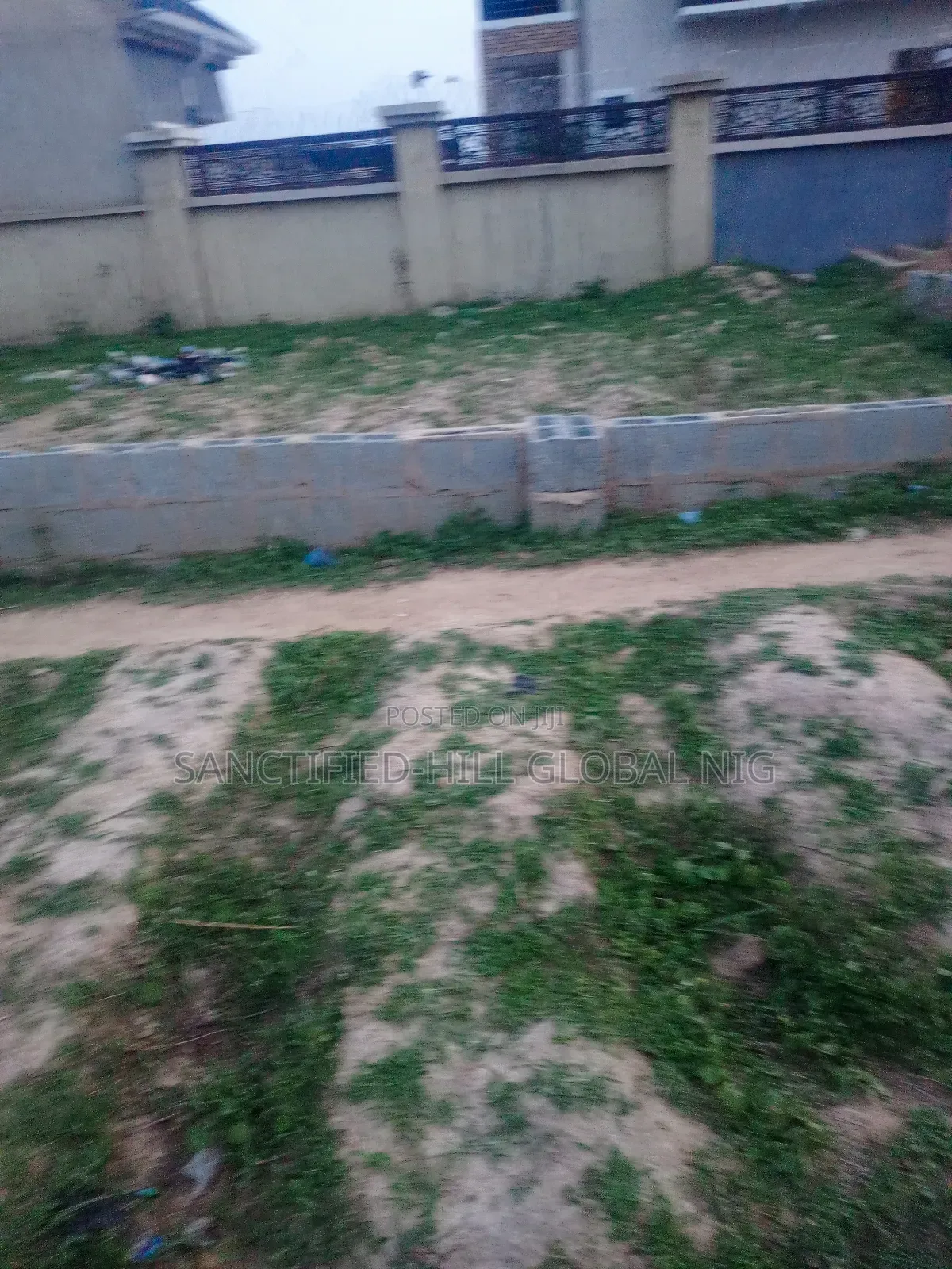 100 by 100 for Sale(Full Plot) in Karu