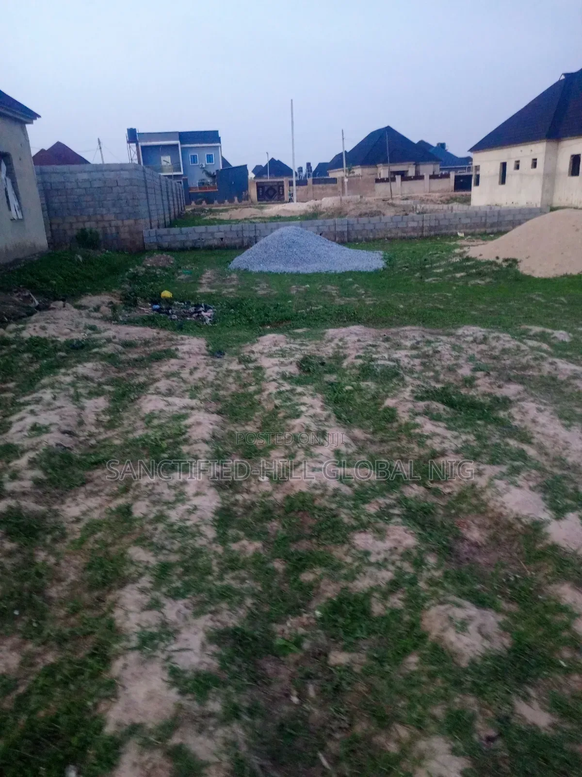 100 by 100 for Sale(Full Plot) in Karu