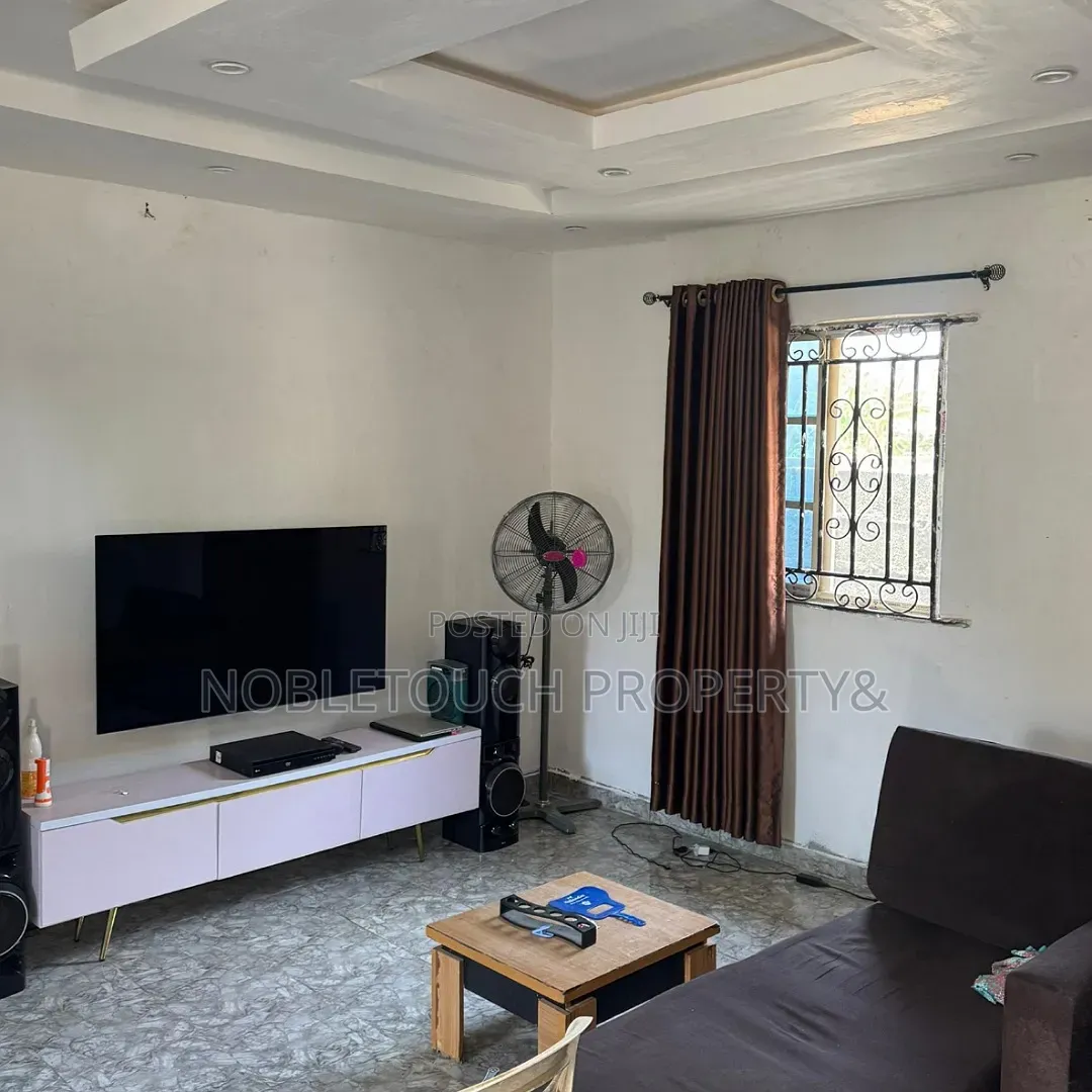 2bdrm Bungalow in Bomodeoku Along for sale in Igbogbo