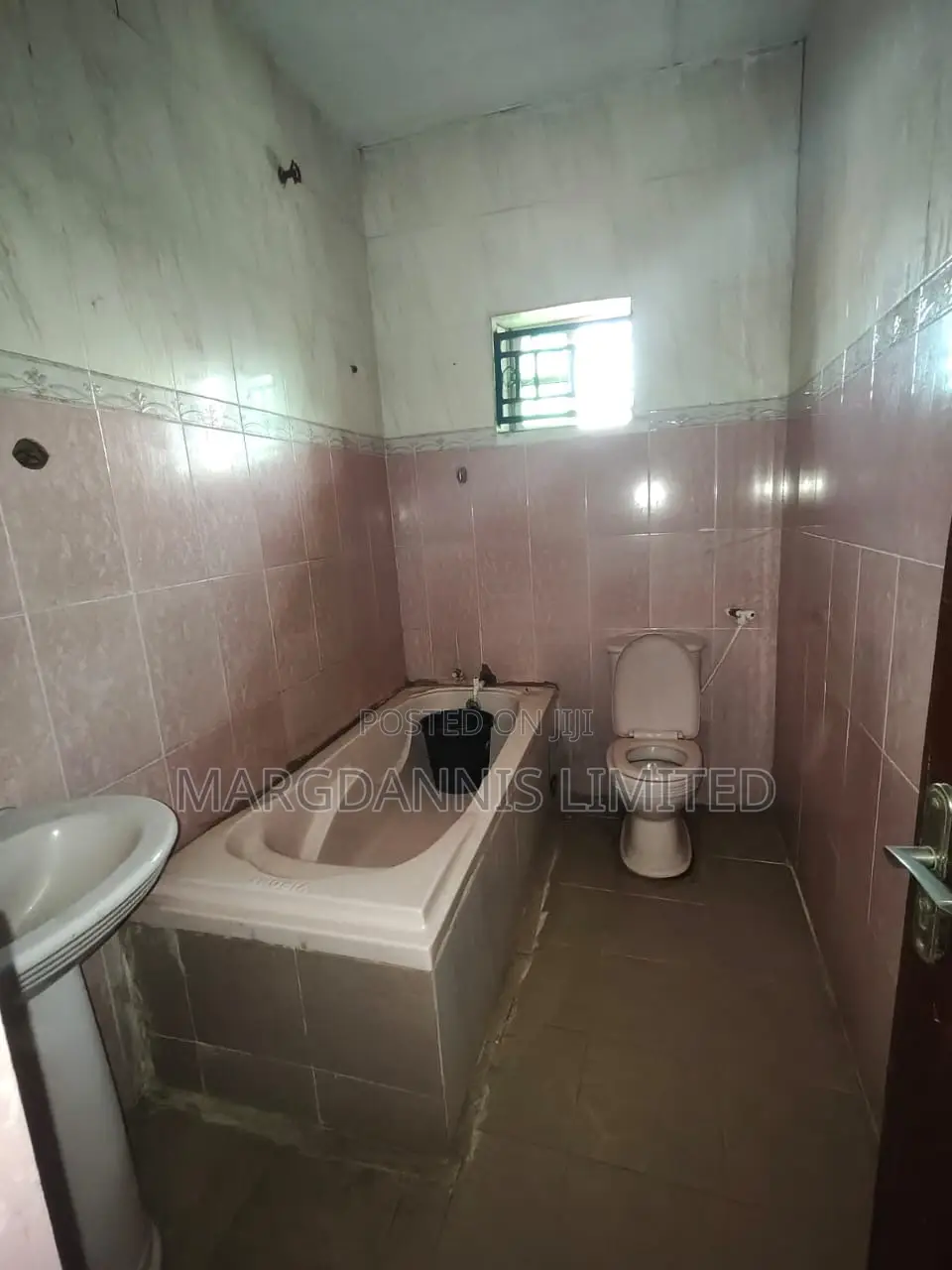 For Sale, 10 Rooms Hotel Off, Isawo Road, Agric, Ikorodu in Agric