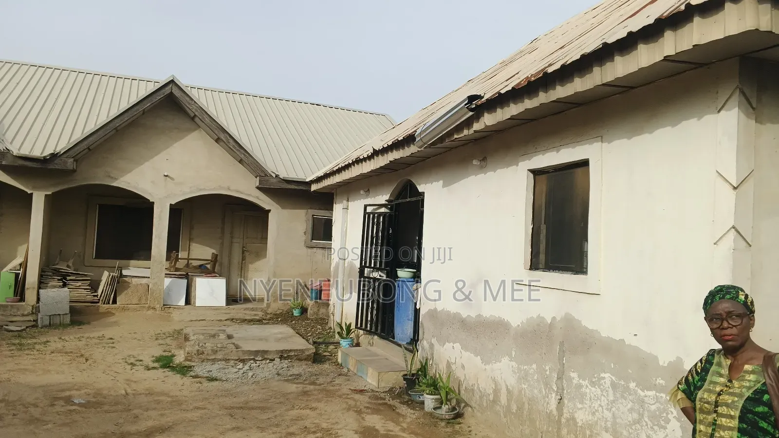 6bdrm Block of Flats in Karu for sale in Karu