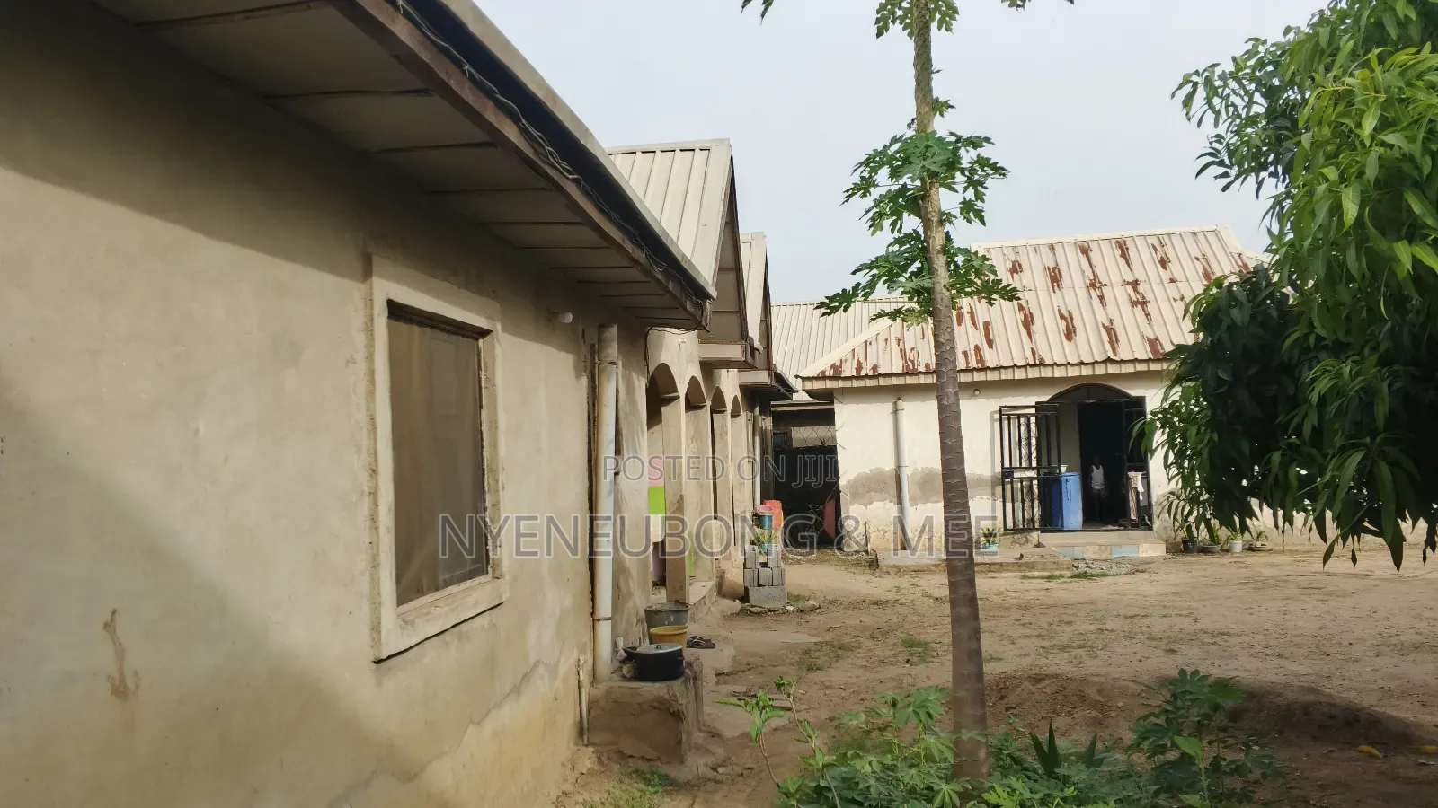 6bdrm Block of Flats in Karu for sale in Karu