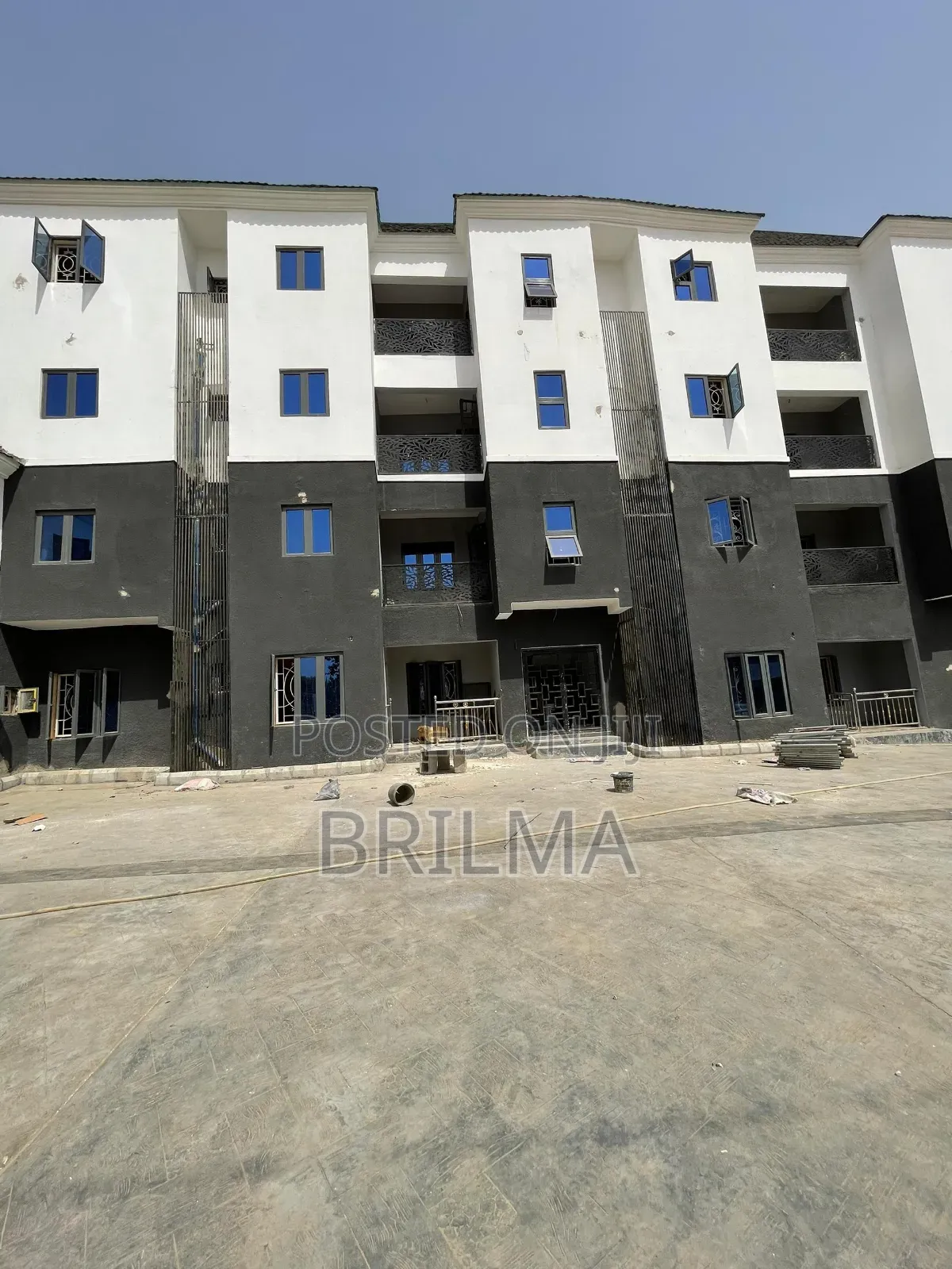 3bdrm Block of Flats in Life Camp for rent in Life Camp