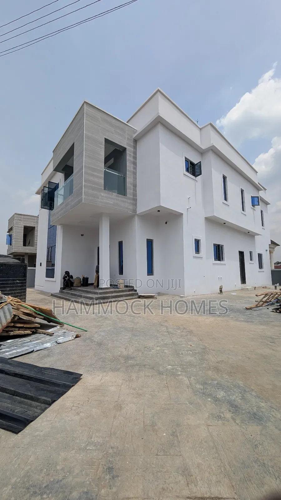 4bdrm Duplex in Akala Estate, Akobo for sale in Akobo