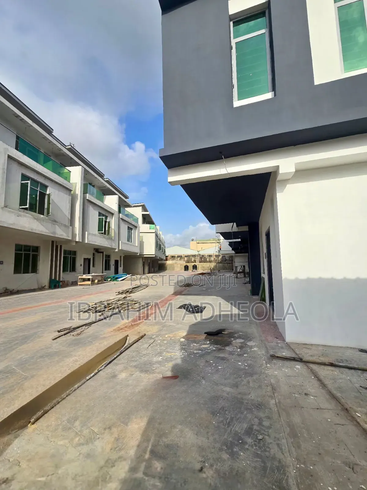 4bdrm Townhouse / Terrace in Mini Estate Maryland, Anthony Village in Anthony Village