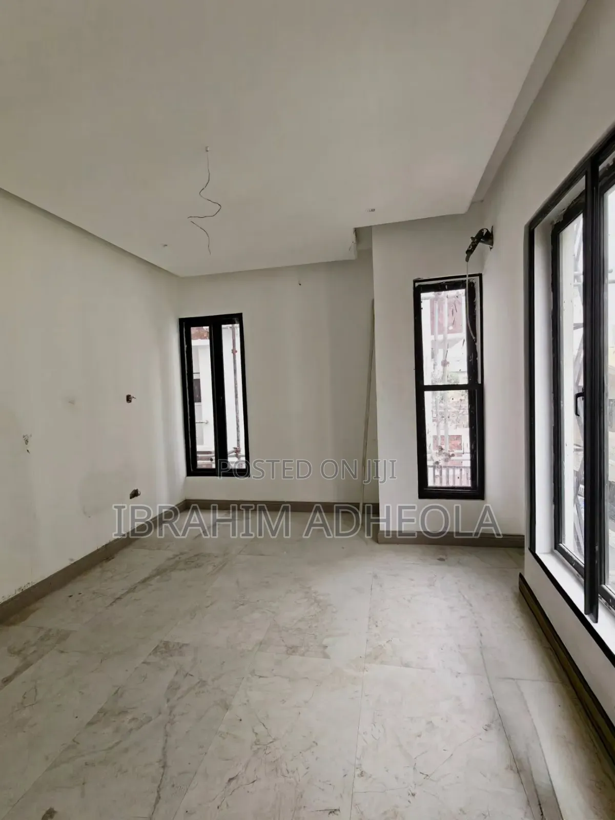 3bdrm Apartment in Allen Avenue for sale in Allen Avenue