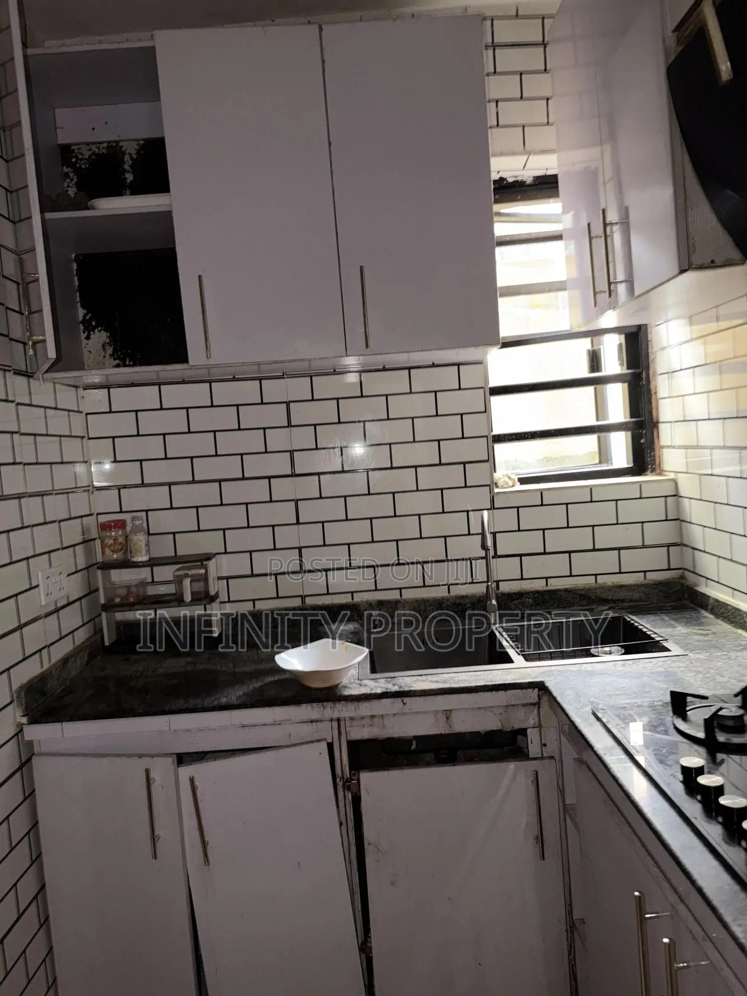 4bdrm Block of Flats in Amagba, Benin City for sale in Benin City