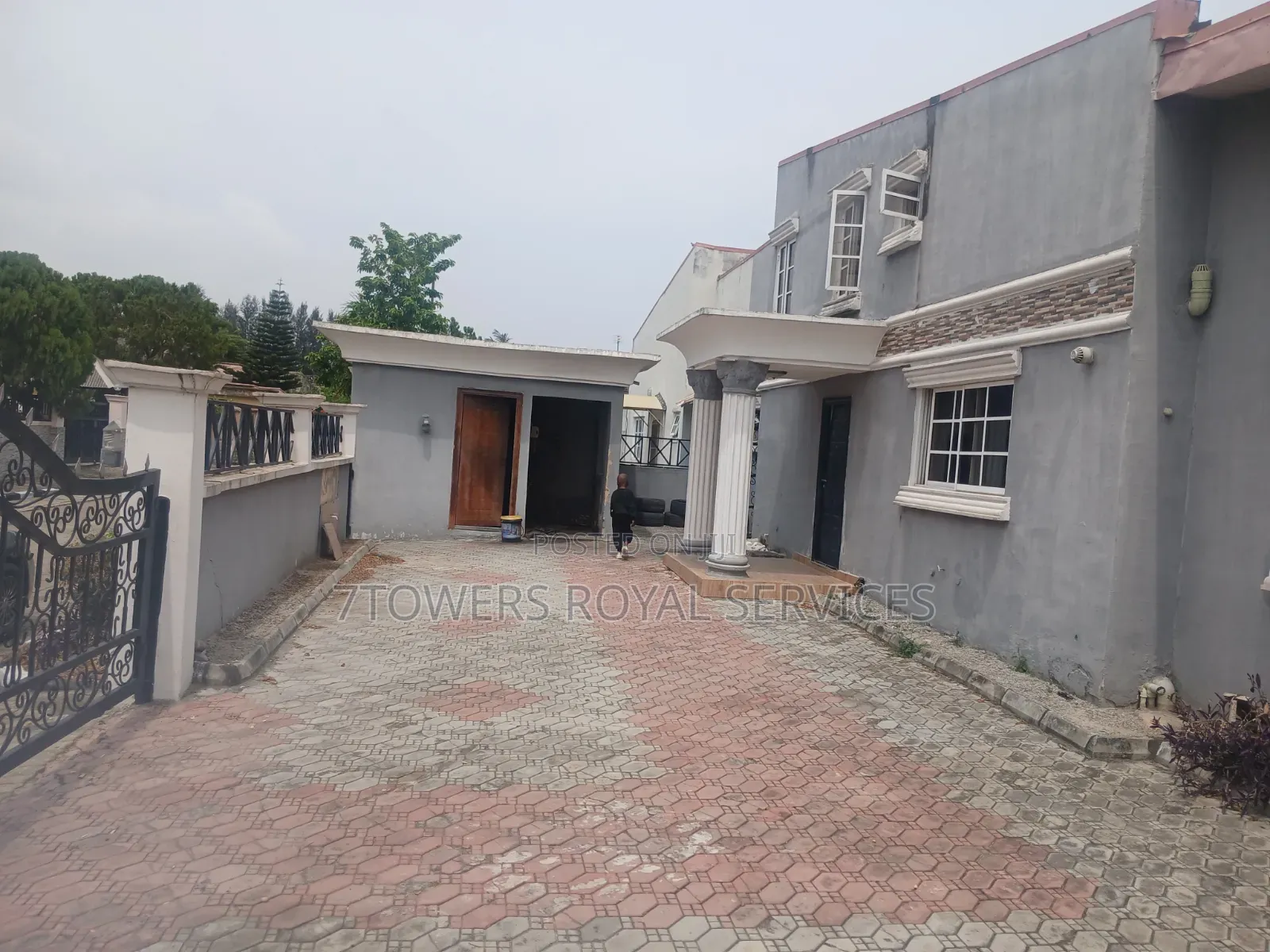3bdrm Penthouse in Mayfair Garden, Awoyaya for sale in Awoyaya