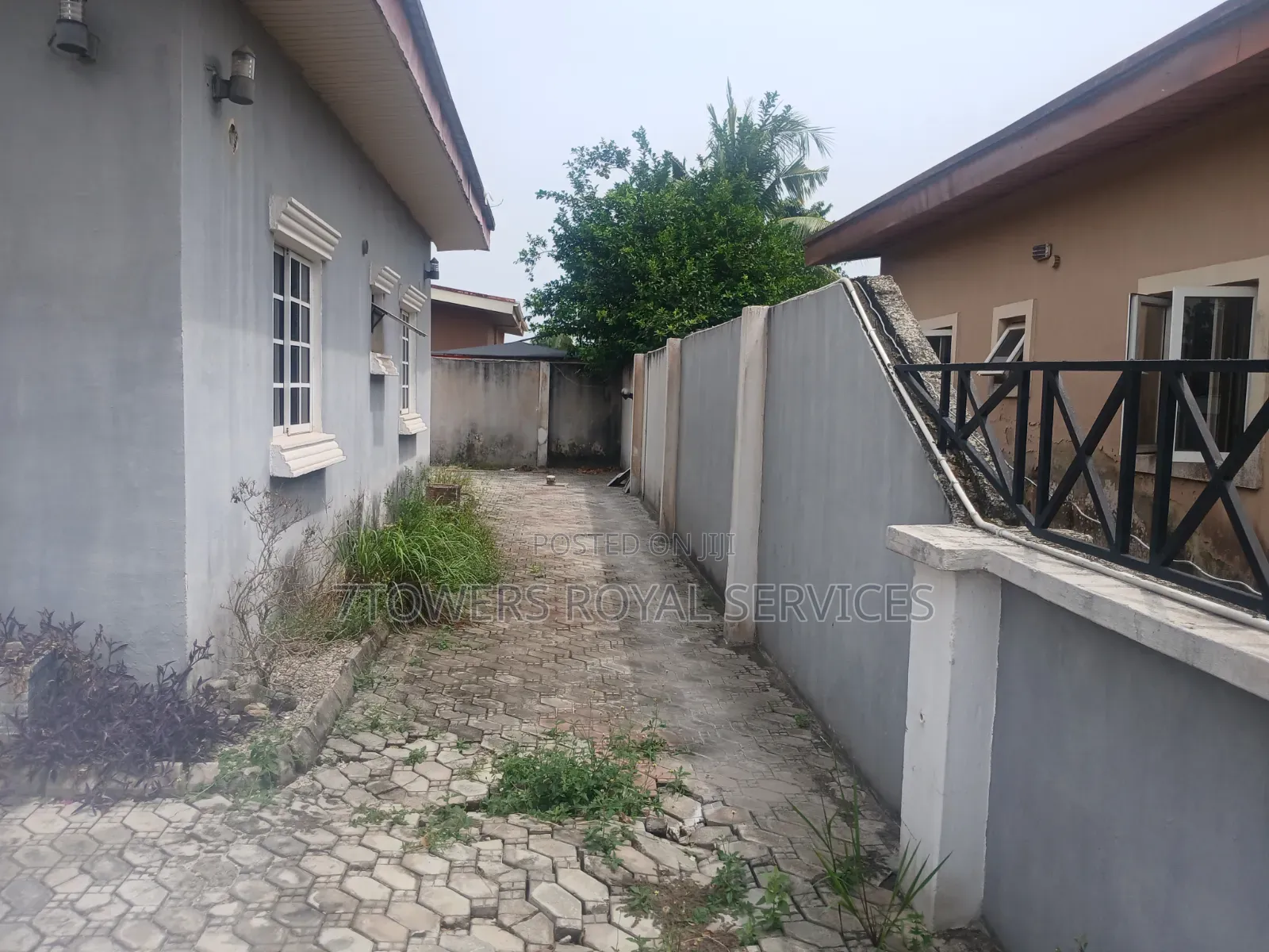 3bdrm Penthouse in Mayfair Garden, Awoyaya for sale in Awoyaya
