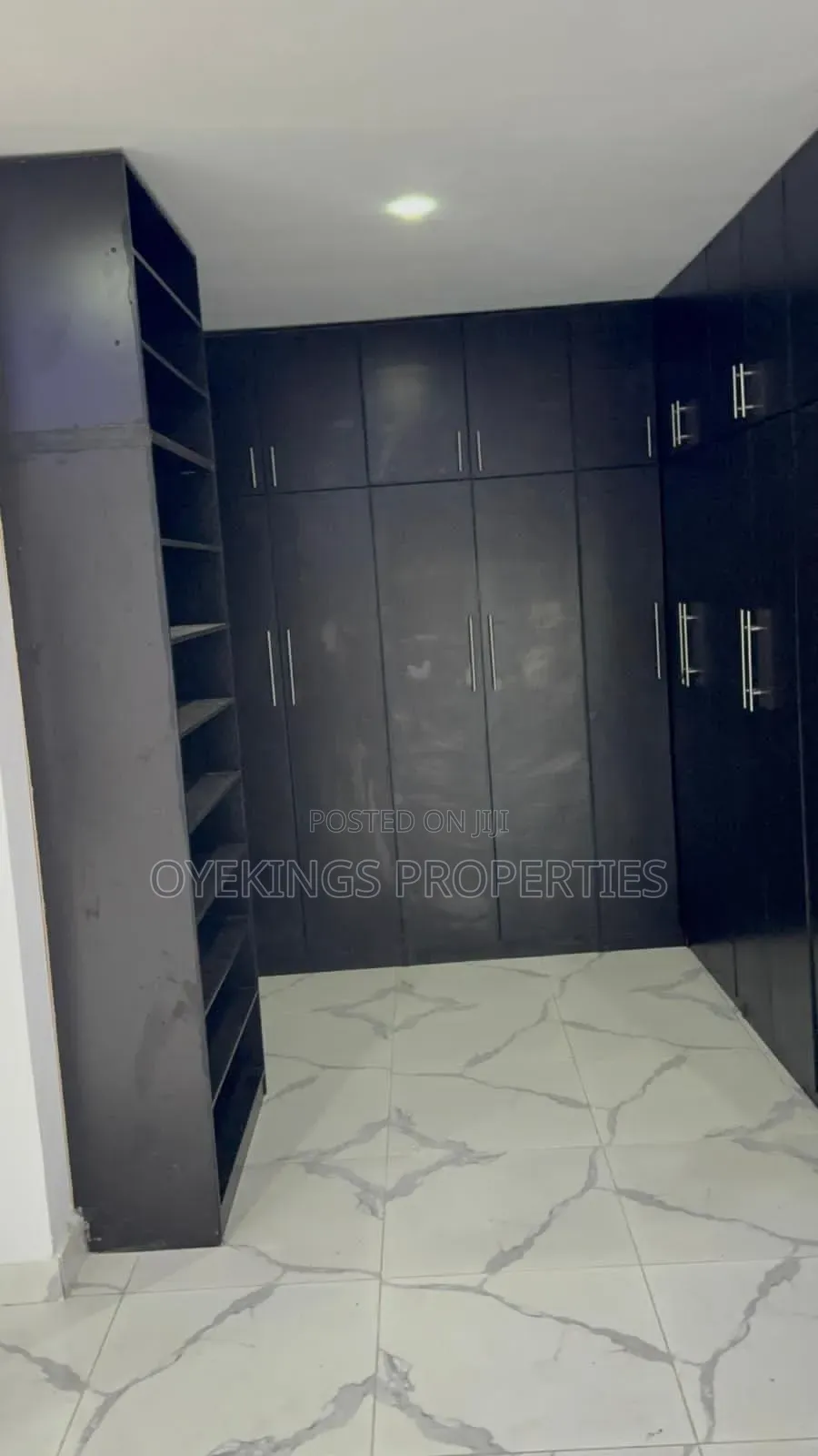 5bdrm Duplex in Malami, Akala Express for sale in Akala Express