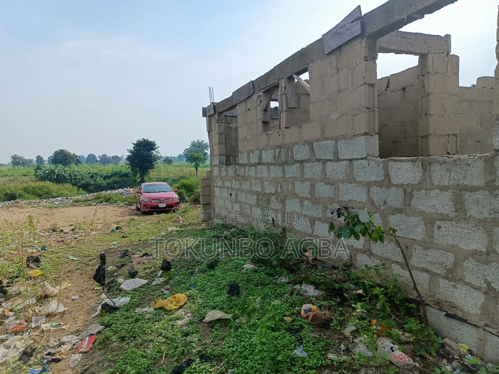 Over 1,000 SQM of Fenced Land With Borehole 5 Units of S/C Carcass in Giri