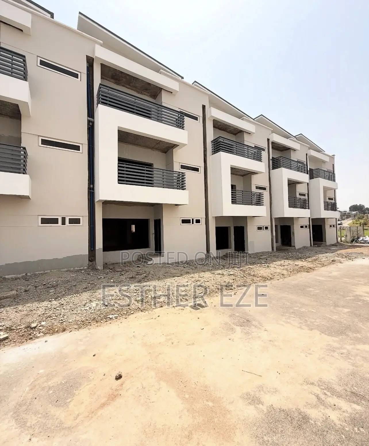 4bdrm Townhouse/Terrace in Katampe (Main) for Sale in Katampe (Main)