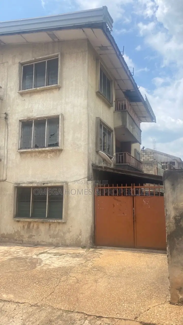 3bdrm Block of Flats in Umuahia for sale in Umuahia