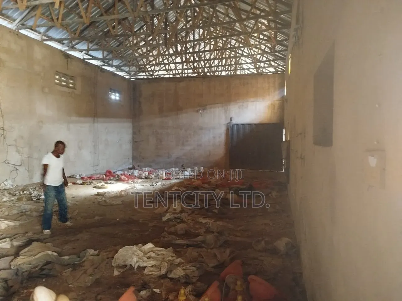 60% Completed Warehouse Behind Annamco on 1320sqm in Enugu in Enugu