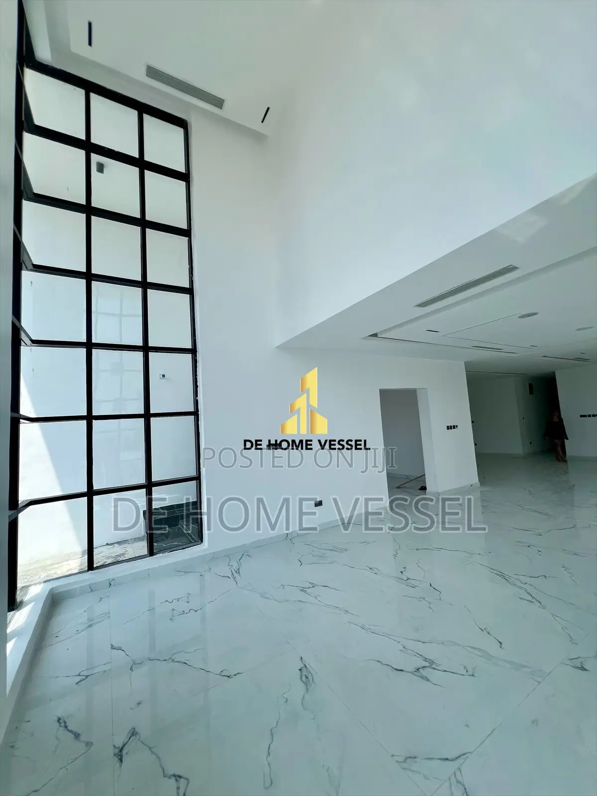 6bdrm Duplex in Ikate for sale in Ikate