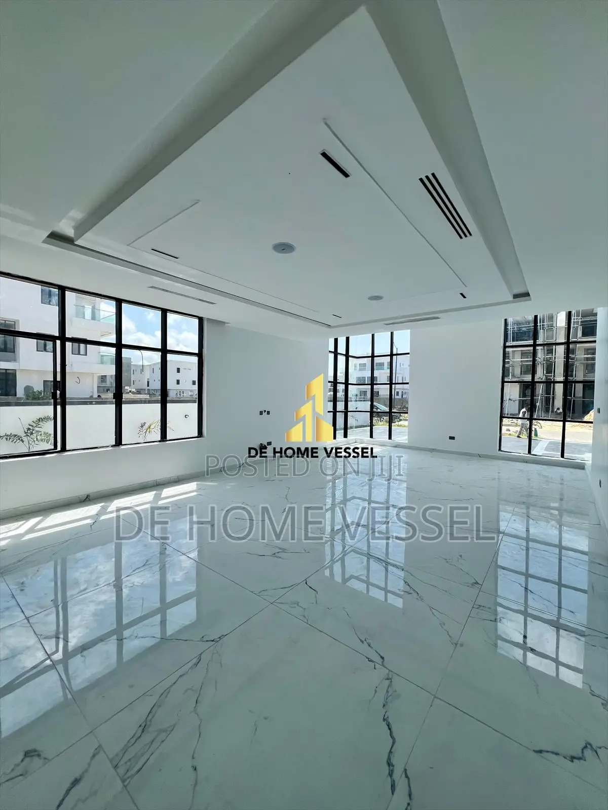 6bdrm Duplex in Ikate for sale in Ikate