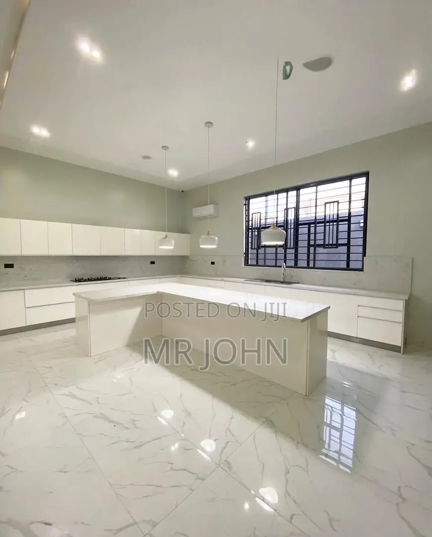 5bdrm Mansion in Ikoyi Island Owo Pr for rent in Ikoyi