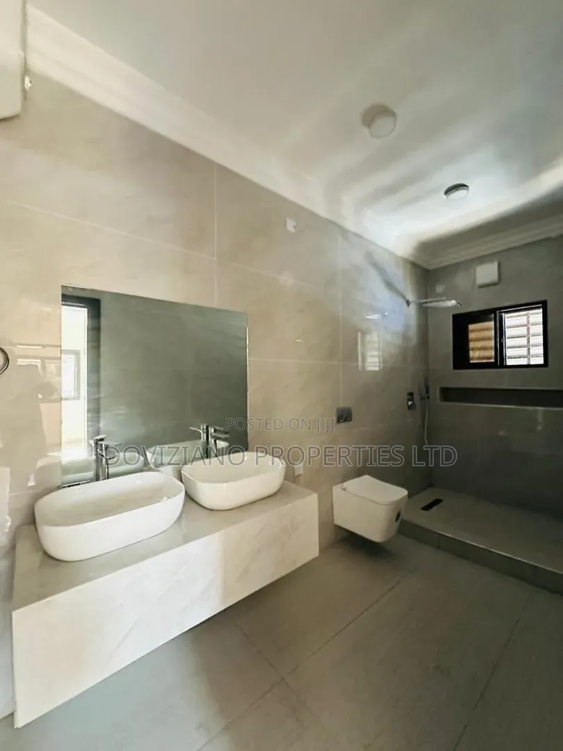 3bdrm Apartment in Lekki Phase 1 for rent in Lekki Phase 1