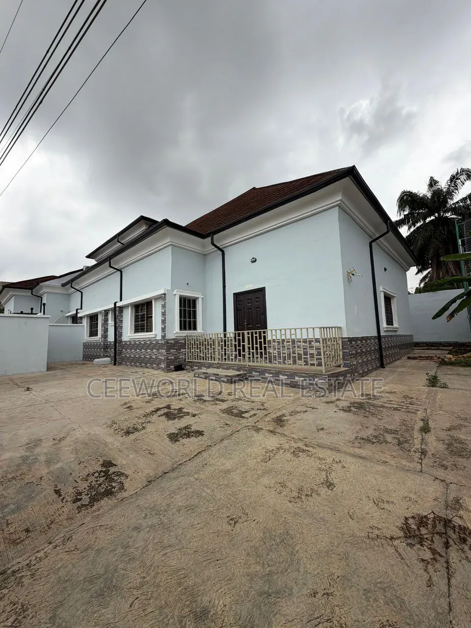 3bdrm Bungalow in Old Bodija for rent in Bodija