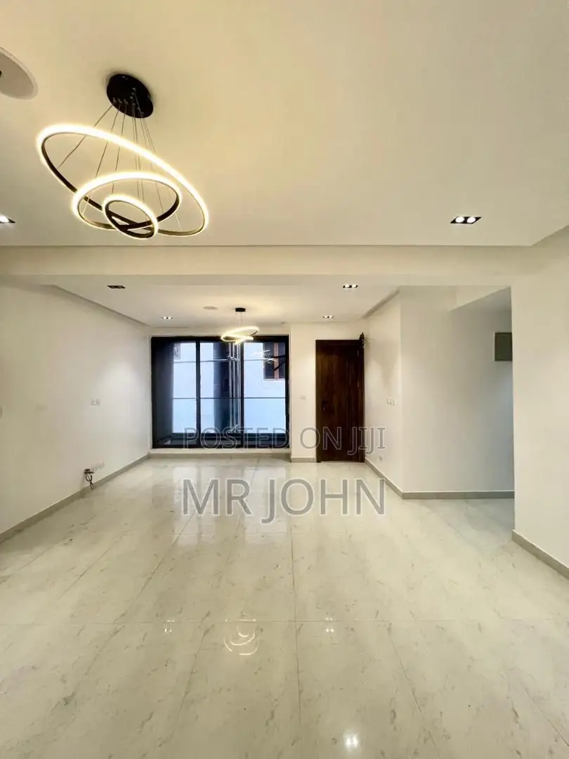2bdrm Apartment in Ikate Owo Pr, Lekki for rent in Lekki