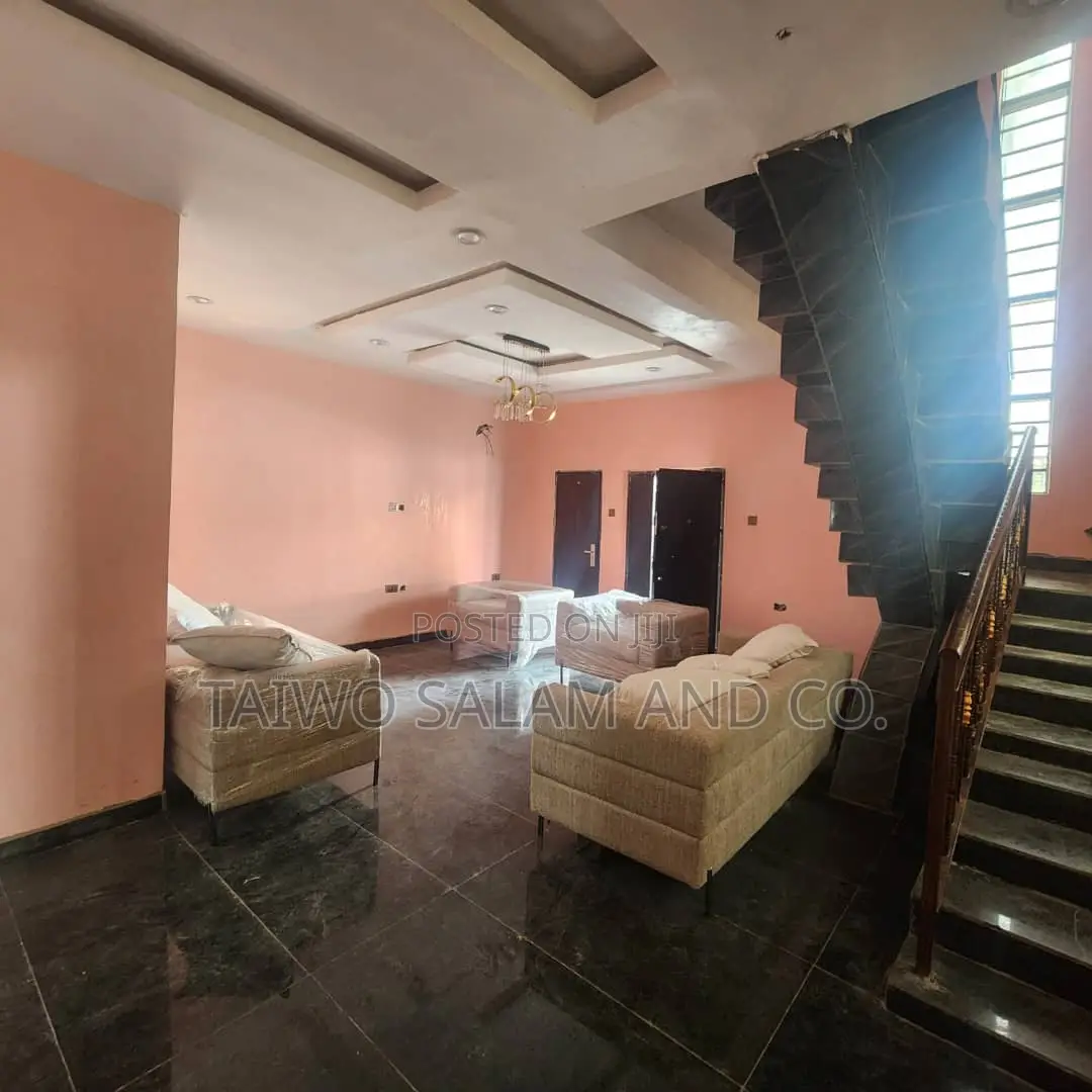 Furnished 4bdrm Duplex in Bodija for sale in Bodija