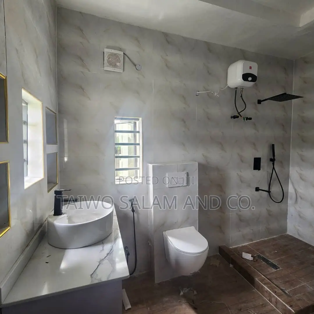 Furnished 4bdrm Duplex in Bodija for sale in Bodija