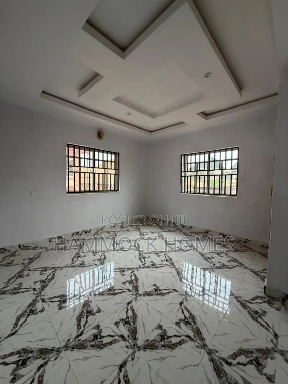 3bdrm Block of Flats in Unity Estate for rent in Oluyole Estate