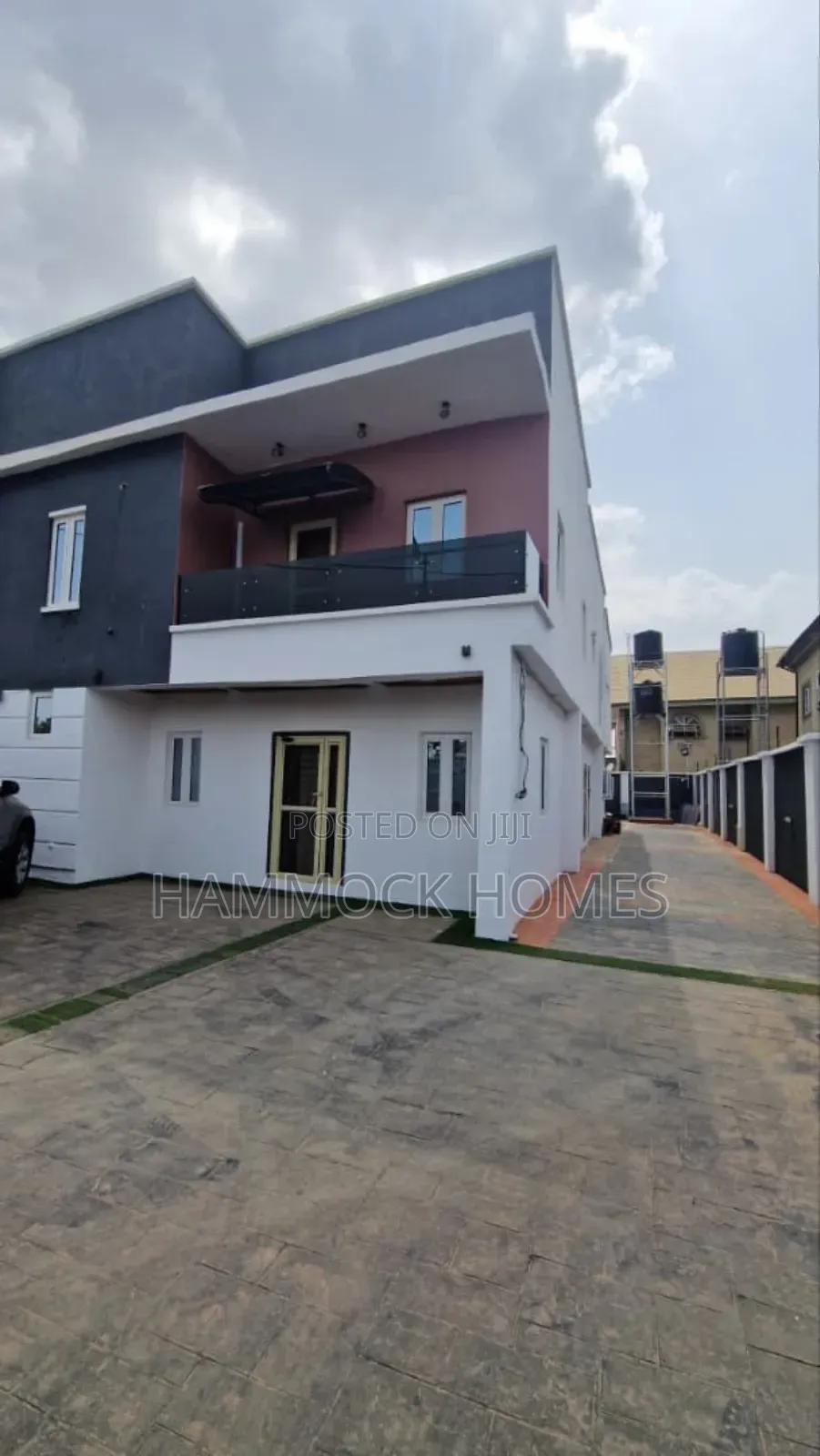 4bdrm Duplex in Emmanuel Estate, Idishin for sale in Idishin