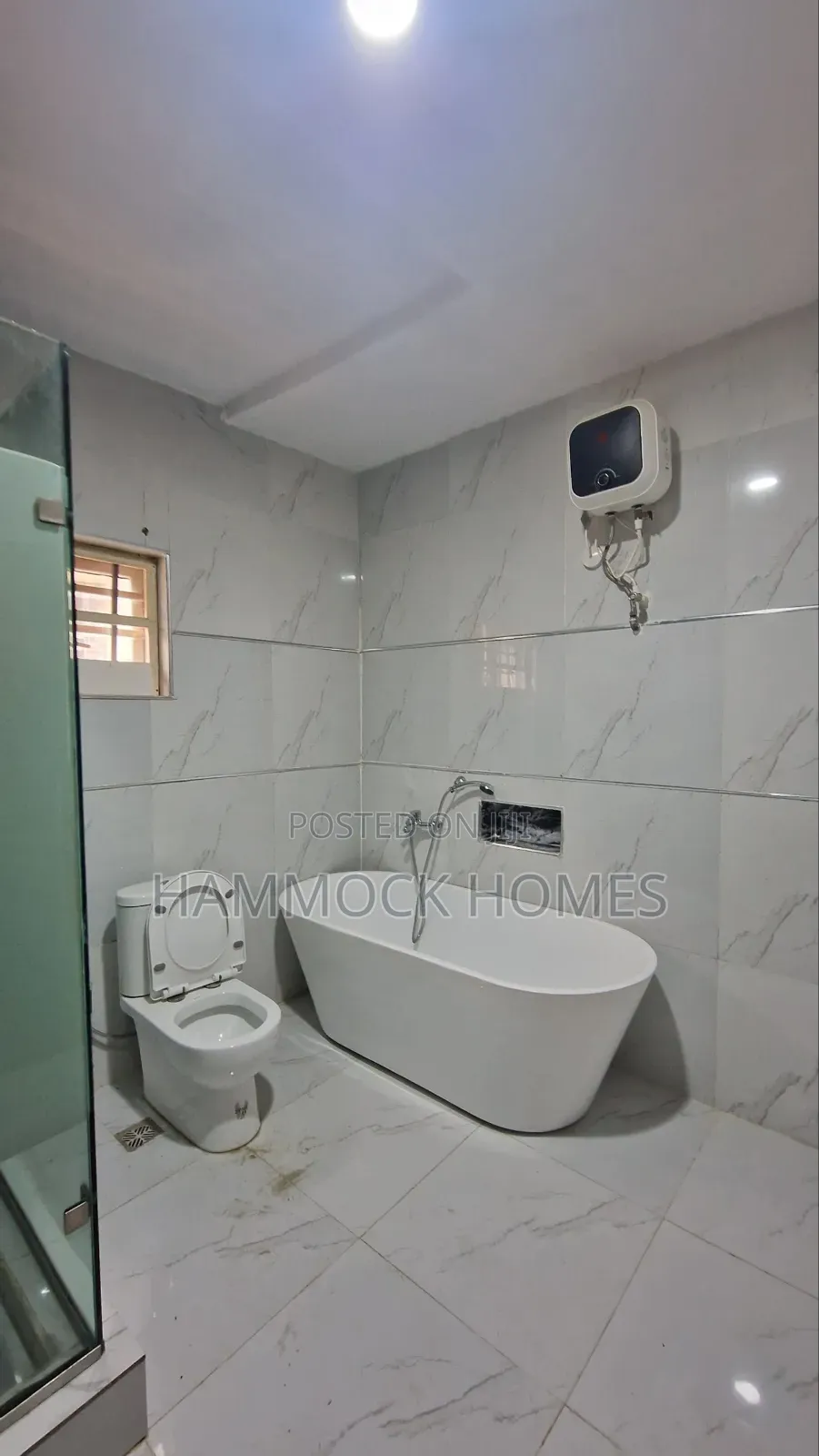 4bdrm Duplex in Emmanuel Estate, Idishin for sale in Idishin