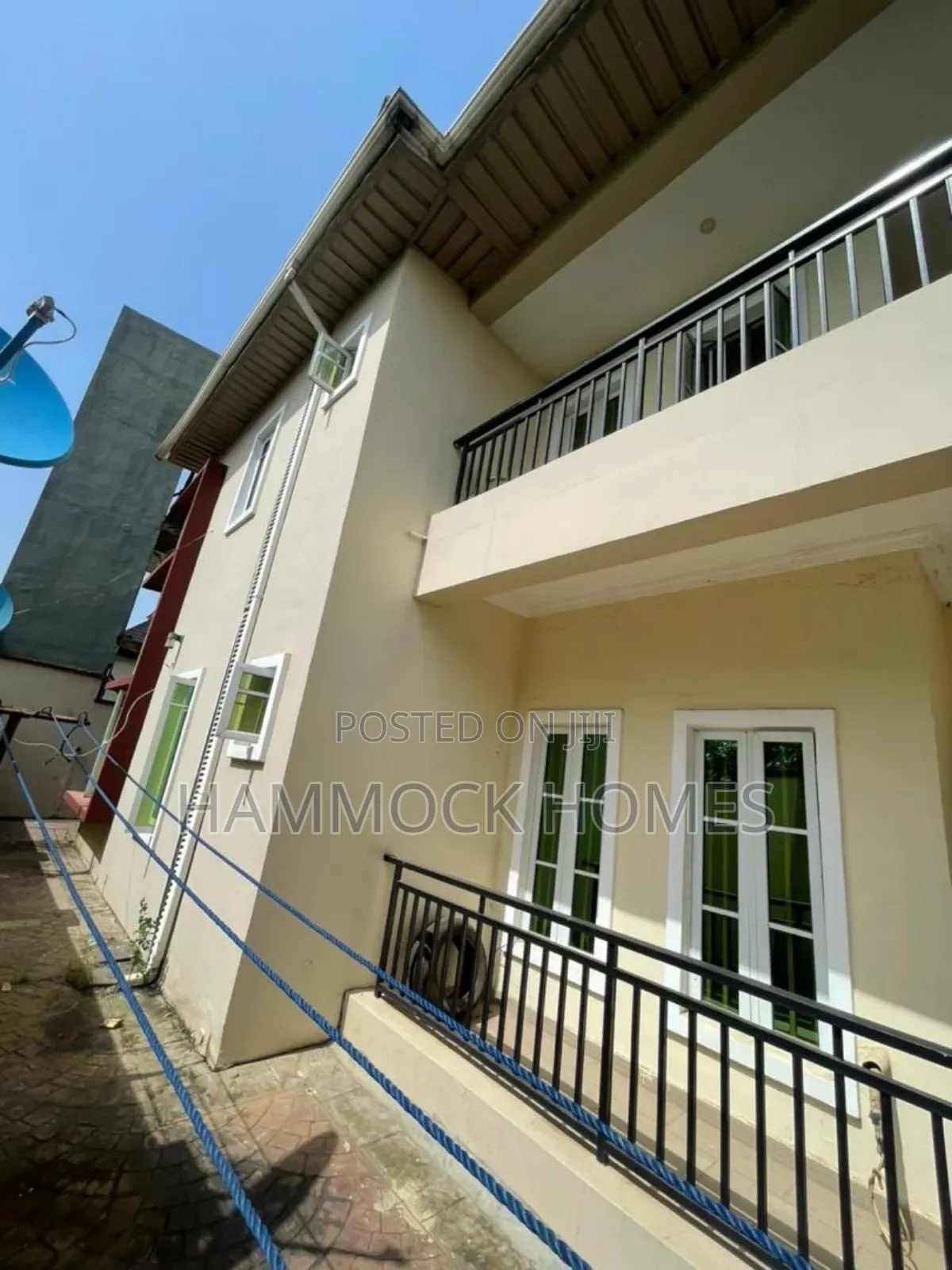 12bdrm Block of Flats in Kolapo Ishola Gra, Akobo for sale in Akobo