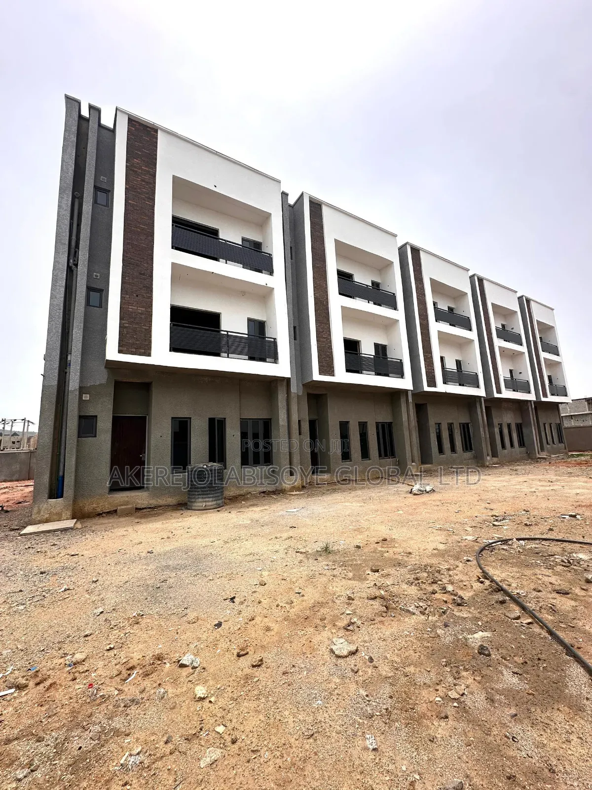 4bdrm Duplex in Jahi for sale in Jahi